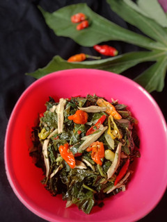 Foto resep Daun singkong tumis