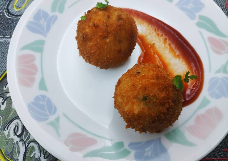 Step-by-Step Guide to Prepare Super Quick Cheese corn balls