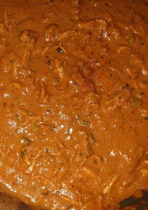 A picture of Lazeez butter chicken.