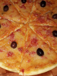 صورة لوصفة بيتزا بالجبن 🍕🍕🍕🍕