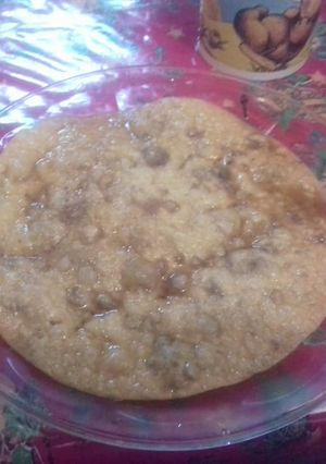 Una foto de Buñuelos mexicanos  de tortillas de harina y miel de piloncillo tipo ciudad