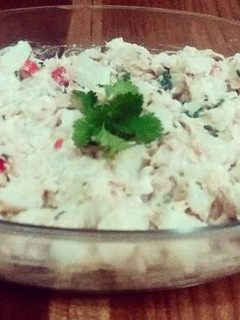 Una foto de Ensalada de papa con atún