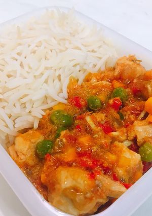 A picture of Chicken veg sauce.