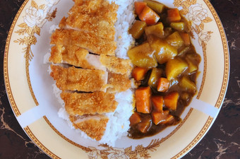 Bagaimana Menyiapkan Japanese Chicken Katsu Curry Rice yang Bikin Ngiler