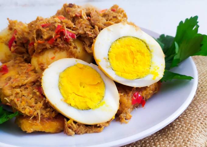 Wajib coba! Cara mudah membuat Telur Bumbu Serundeng🥚🥥 yang lezat