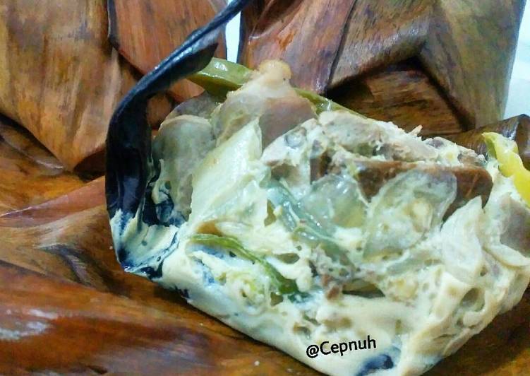 Bothok Ayam