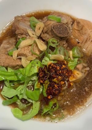 รูปของ ก๋วยเตี๋ยวหมูตุ๋นแบบง่าย