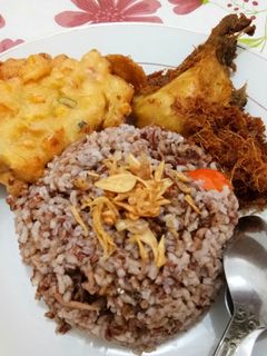 Foto resep Nasi Merah Liwet rice cooker