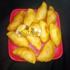 A picture of Fried meat pie.