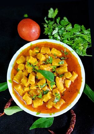 राजस्थानी गट्टे की सब्जी (Rajasthani gatte ki sabzi recipe in Hindi) रेसिपी मुख्य फोटो