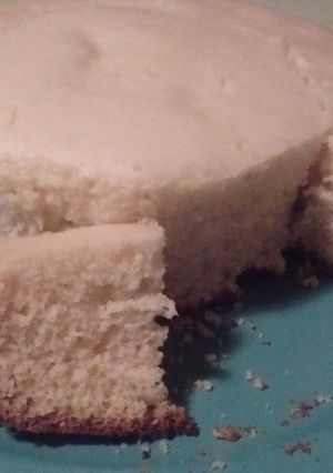 Una foto de Bizcochuelo esponjoso super fácil para olla essen