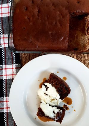 Foto resep Kurma ajwa cake w/ saus caramel