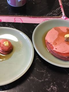 A picture of Strawberry Fluffy Pancakes.