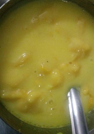 A picture of Mango custard.