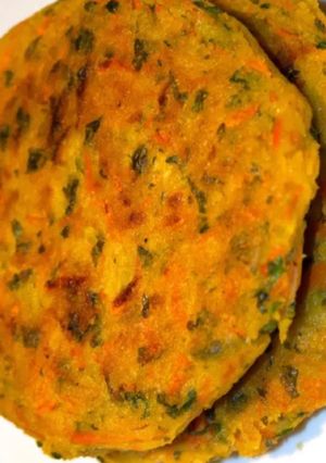 Una foto de Arepitas de zanahoria y avena saludable