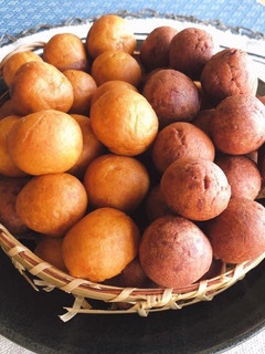 A picture of 🧑🏽🍳🧑🏼🍳 Sweet Potato Recipe • Thai Sweet Potato Balls •Easy Sweet Snacks |ThaiChef food.