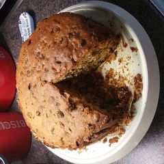 A picture of Christmas Mincemeat cake.