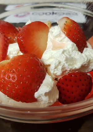 A picture of My jelly, Strawberry & Cream.