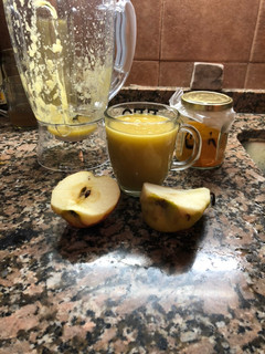 Una foto de Licuado con un mango!