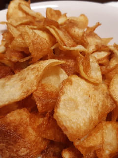 Una foto de Patatas chips artesanas