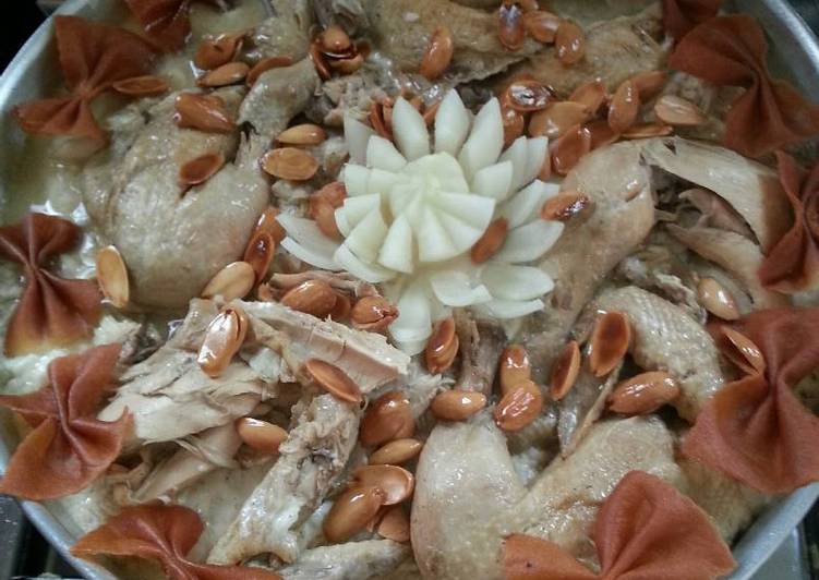 فتة الدجاج