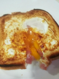 Una foto de Sándwich con sorpresa