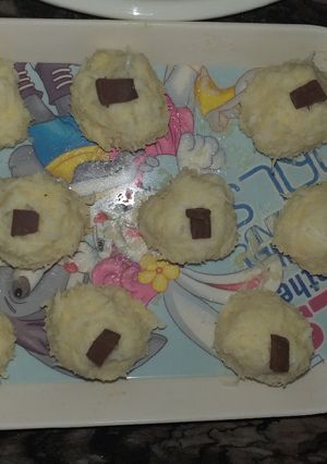 A picture of Coconut snack.