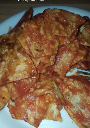 Una foto de Chilaquiles rojos