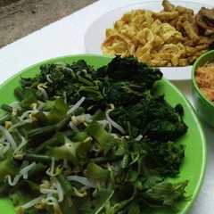 รูปของ Urap sayur