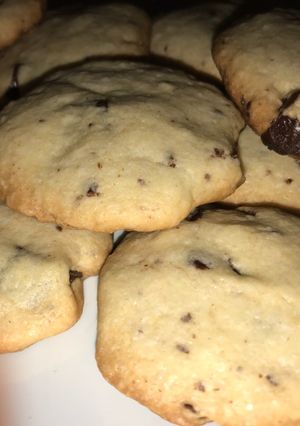 Una foto de Cookies de vainilla con chips de chocolate