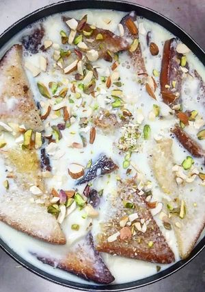 A picture of Shahi Tukda.