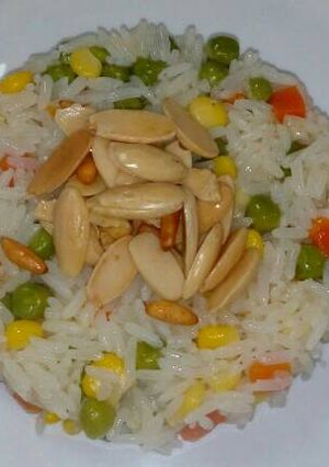 صورة لوصفة رز بالخضار
