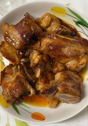 Hình của món Sườn xào chua ngọt.