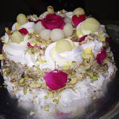 Best Rasmalai Cake (1KG) In Kolkata | Order Online