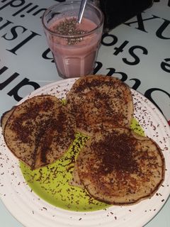 Una foto de Panquecas de plátano y Canela