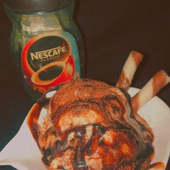 A picture of Quick coffee ice cream.