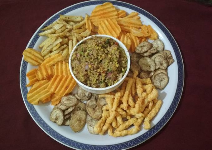 Recipe of Delicious Kacchi Keri Avocado Guacomole Dip