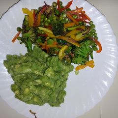 A picture of Green mukimo.