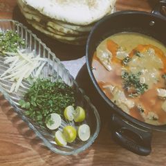A picture of National Chicken nihari.