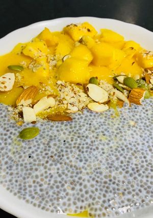 A picture of Mango chia pudding.