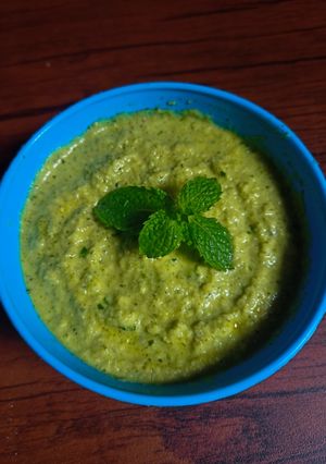 A picture of Desi  Hot and Sour Green chutney.