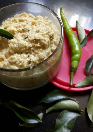 A picture of Raw tomato chutney.