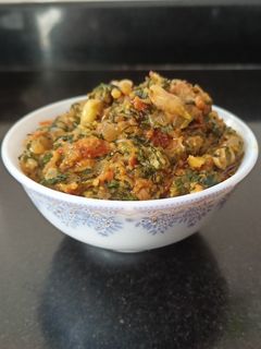 लसुणी मेथी रेसिपी चे मुख्य फोटो