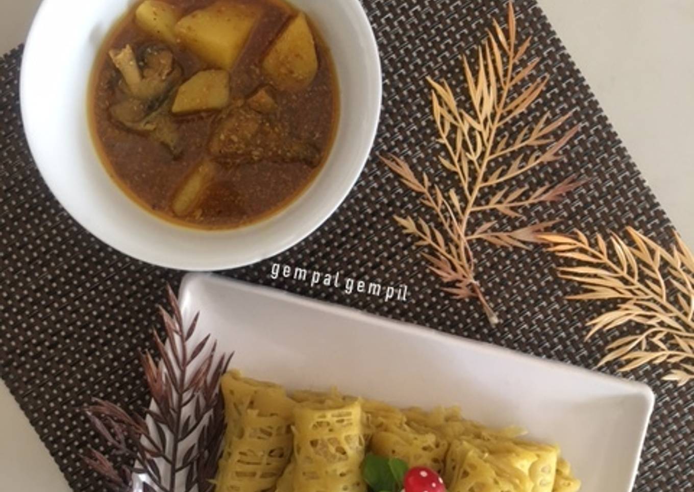 Roti Jala Kari Ayam