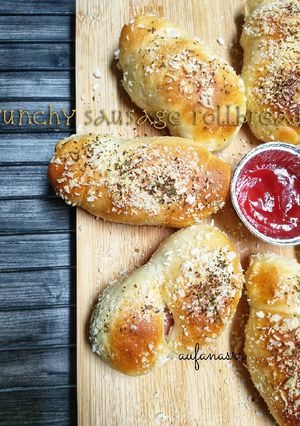 Foto resep Crunchy sausage rollbread (roti isi sosis)