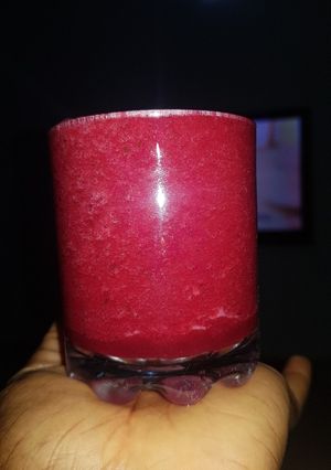 A picture of Beetroot smoothie/Juice.