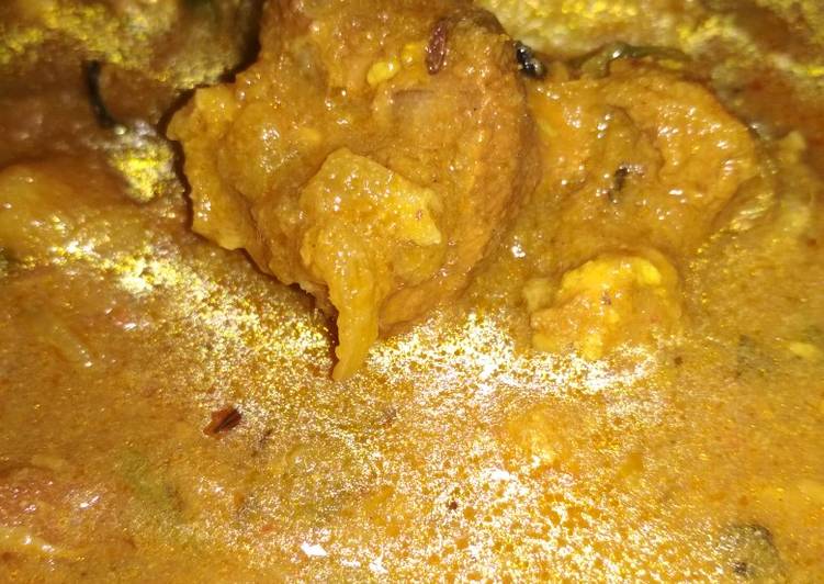 My Daughter love Mutton curry