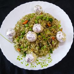 A picture of Vegetable Sparkling Pulao.