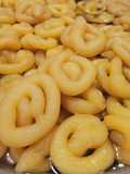 মুগের জিলিপি (Moong dal jalebi recipe)