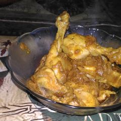A picture of Kerala spicy chicken fry.